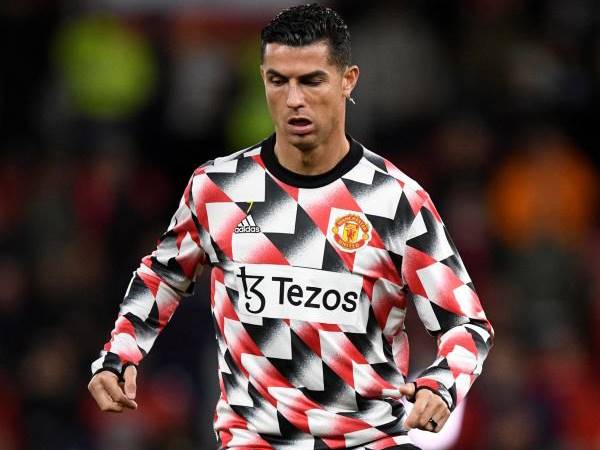 Tin bóng đá sáng 22/10: Lisandro Martinez khiến Ronaldo thêm xấu hổ
