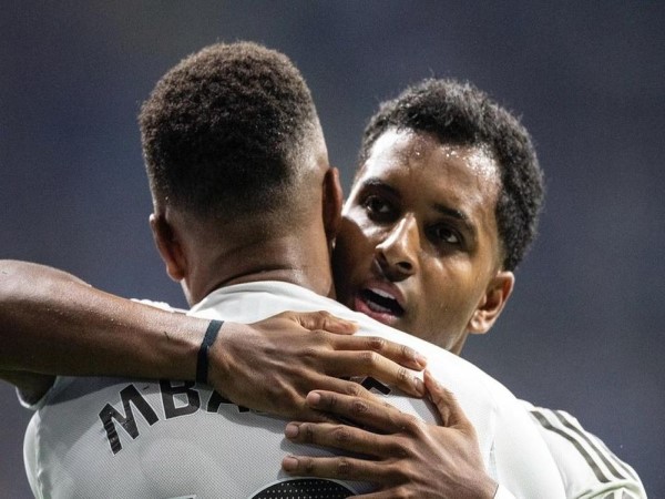 Khó khăn chồng chất của Rodrygo