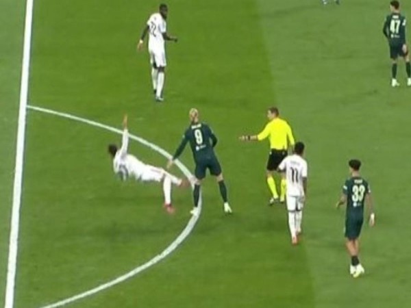 Tin C1: Khoảnh khắc phẫn nộ Haaland trên sân cỏ